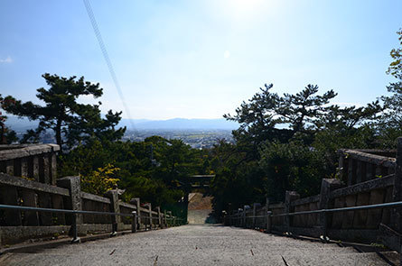 琴弾八幡宮00.jpg