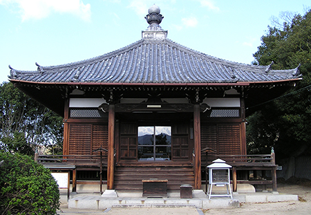 覚城院