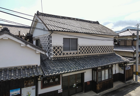 中橋造酢（株）海鼠壁（なまこかべ）　修繕工事