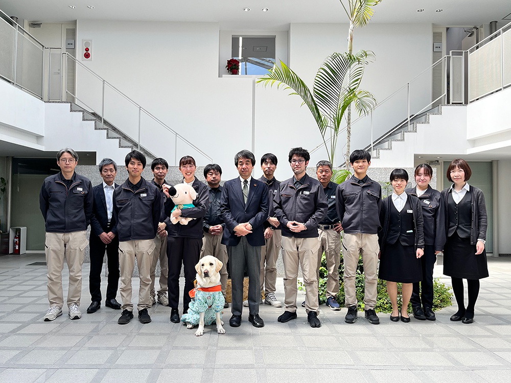 KSB盲導犬育成事業支援番組「with盲導犬」に協賛