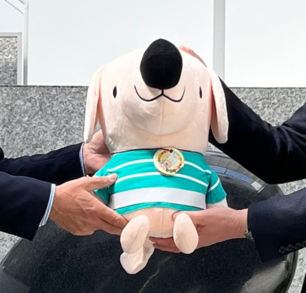 KSB盲導犬育成事業支援番組「with盲導犬」に協賛