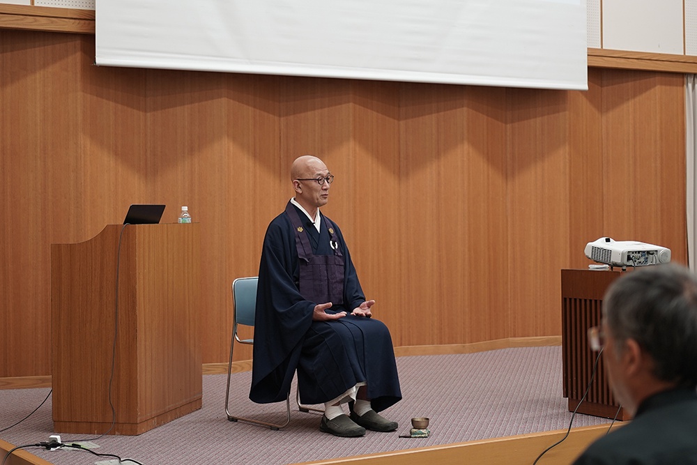 菅組 全社会ご講演レポート 藤田一照(曹洞宗僧侶)